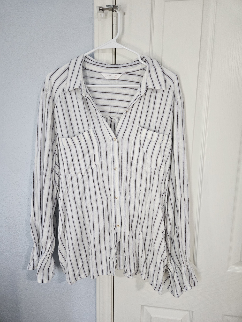 Lauren Conrad Linen/Rayon Blend Long Sleeve